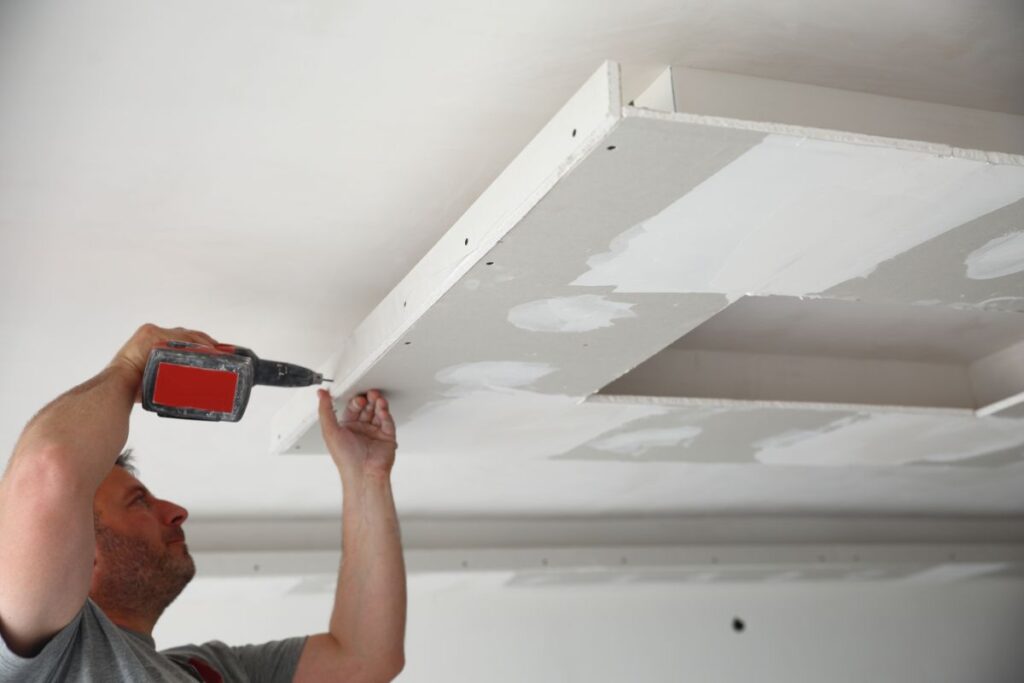 45 Degree Drywall Crack – What It Means And How To Fix It
