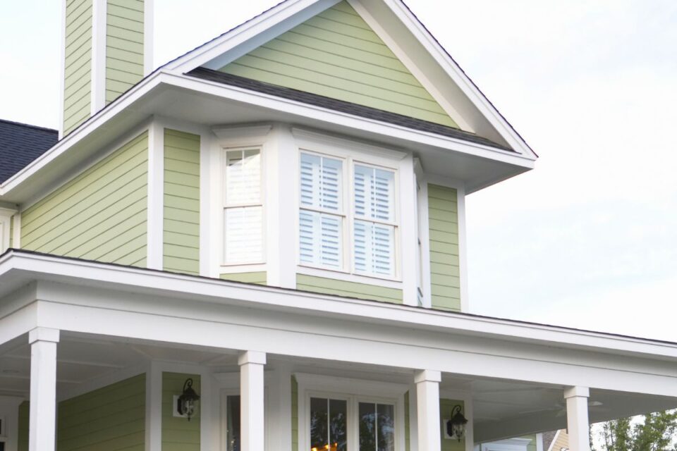 Do You Need Plywood Behind Hardie Board Siding? Quick Guide Glamorous