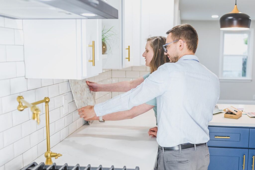 How To Grout A Backsplash (And How To Choose A Grout) Glamorous Place
