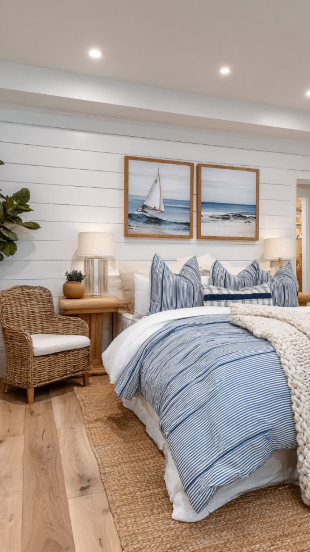 8. Coastal-Themed Basement Bedroom