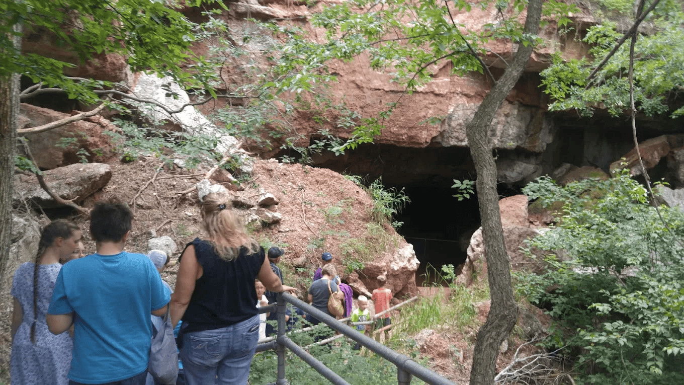 Alabaster Caverns State Park6
